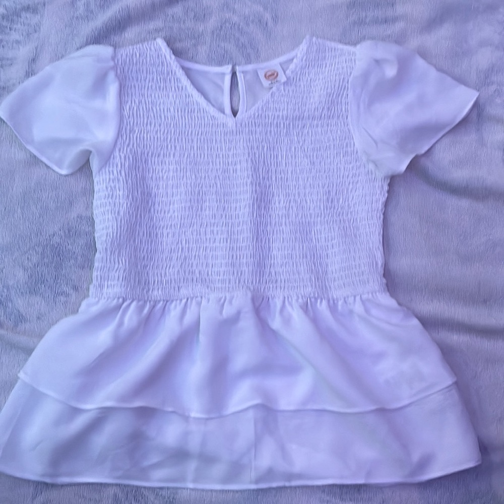 White blouse size 7/8 medium